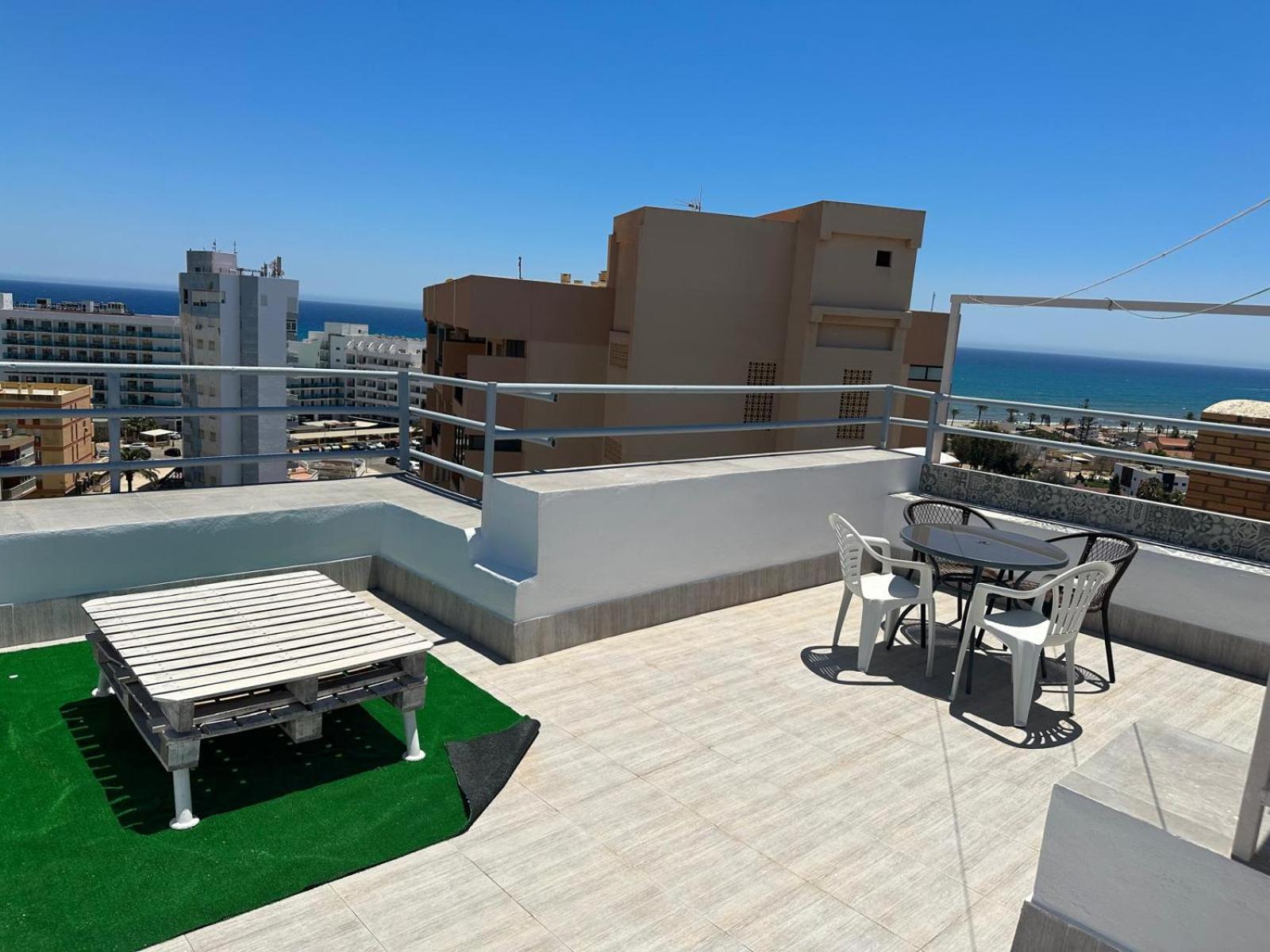 Ferienwohnung ÁTiCO EN URBANIZACIÓN ROQUETAS DE MAR Exterior foto